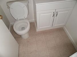 Nice 3 Bedroom Apartment with Patio and Air  in Cypress, CA (Photo 3 of 9)