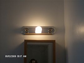 2 Bd Rm Upstairs in Cleveland, OH (Photo 5 of 5)