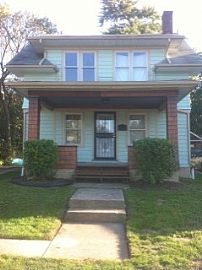 Suburban Home For Rent in Cleveland Heights, OH