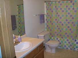 Affordable 2 Bedroom Apartment Available - ASAP in Fargo, ND (Photo 2 of 8)