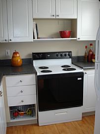 Comfy 2 Bedroom Condo with All The Amenities!  in Hilliard, OH (Photo 2 of 12)