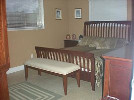 Nice 2 Bedroom Home with Office in Very Quiet Neighborhood in Pembroke Pines, FL (Photo 7 of 8)