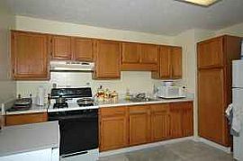 Nice 2 Bedroom Brick Ranch Home in Great Location! in Smyrna, GA (Photo 2 of 4)