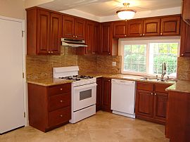 Great 3 Bedroom Home with New Paint on Cul-De-Sac   in Yorba Linda, CA (Photo 2 of 6)