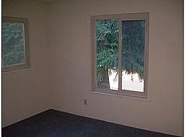 Nice 2 Bedroom Gated Condo - Near CSU with Free Rent Special in Sacramento, CA (Photo 3 of 4)