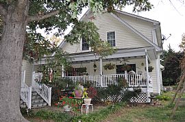 Handicap Accessible 3 Bedroom Home with Mountain View in Weaverville, NC (Photo 4 of 4)