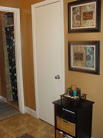 Upgraded 4 Bedroom Home on Huge Lot - Completely Remodeled in Houston, TX (Photo 11 of 12)