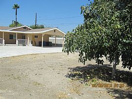  4 Bedroom Home with Private Backyard  in Sun Valley, CA (Photo 4 of 4)