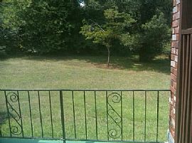 Amazing 3 Bedroom Home Near Covington Hwy in Decatur, GA (Photo 8 of 8)