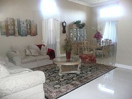 Beautifully Upgraded 4 Bedroom Pool Home on Cul-De-Sac in Corona, CA (Photo 2 of 4)