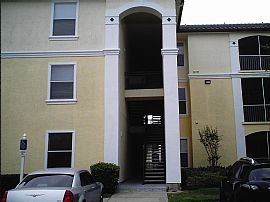 Excellent 3 Bedroom Townhouse with Screened Patio - $895 in Orlando, FL
