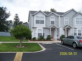 Excellent 3 Bedroom, 2 Story Townhouse - End Unit - $950 in Winter Springs, FL