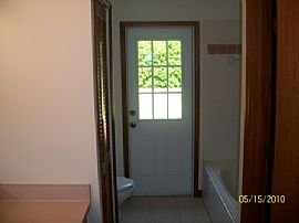 Darling 3 Bedroom Home with 2 Car Garage - $1095 in Sanford, FL (Photo 6 of 11)