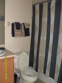 Comfy 2 Br, 2.5 Ba Townhome in Gated Community - $995 in Sanford, FL (Photo 6 of 7)