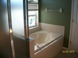 Remarkable 3 Bedroom Home with 2 Car Garage - $1195.00 in De Bary, FL (Photo 7 of 12)