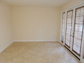 Fantastic 3 Bedroom Home with 2 Car Garage - $1595 in Lake Mary, FL (Photo 2 of 12)