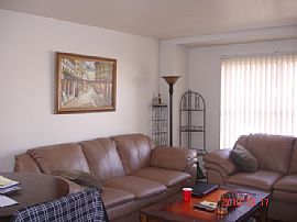 Pleasant 2 Bedroom Home in Lower Unit - Near Downtown in Birmingham, MI (Photo 5 of 5)