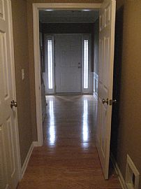 Desirable 3 Bedroom Townhouse with One Year Lease - $1200 in Roswell, GA (Photo 5 of 5)