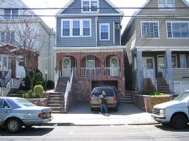 Two family home-first floor apartment in Bayonne, NJ