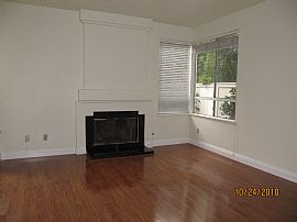 Newly Renovated 4 Bedroom Home - Immediately Available in Irvine, CA (Photo 5 of 8)