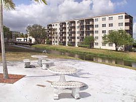 1 Bedroom Home with Great Special in Sunrise, FL (Photo 8 of 10)