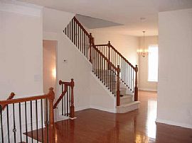 Three Story 4 Bedroom Townhouse with Tennis Court and Pool in Alpharetta, GA (Photo 2 of 8)