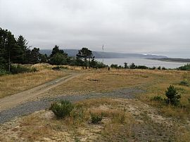 New 3 Bedroom Townhouse with New Hardwood Floors in Netarts, OR (Photo 2 of 2)
