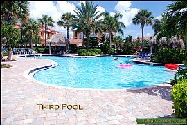 Beautiful 2 Bedroom Apartment in West Palm Beach in West Palm Beach, FL (Photo 5 of 12)