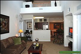 Beautiful 2 Bedroom Apartment in West Palm Beach in West Palm Beach, FL (Photo 9 of 12)