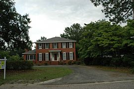 Beautiful 4 Bedroom Executive Home with New Flooring in Camden, SC (Photo 2 of 8)