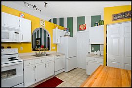 Large 3 Bedroom Home on Quiet, Dead End Street... Beautiful! in Galloway, OH (Photo 4 of 4)