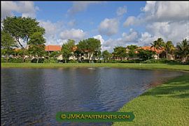 2 Bed West Palm Beach  Apartment  in West Palm Beach, FL (Photo 2 of 12)