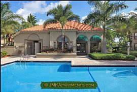 2 Bed West Palm Beach  Apartment  in West Palm Beach, FL (Photo 5 of 12)