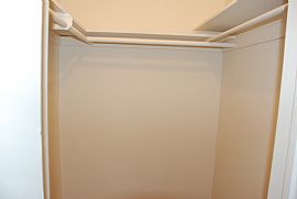 Spacious 1 Bedroom Apartment in Culver City/mdr Adjacent in Los Angeles, CA (Photo 10 of 12)