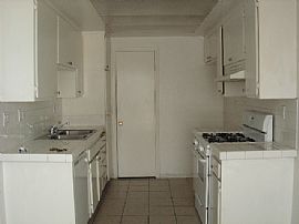 Cute 2 Bedroom Condo in Capistrano Villas- Near Downtown in San Juan Capistrano, CA (Photo 2 of 6)