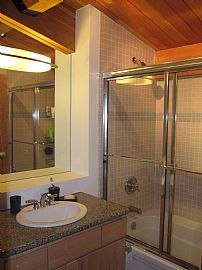 Absolutely Stunning 2 Bedroom Condo with Loft  in Denver, CO (Photo 10 of 12)