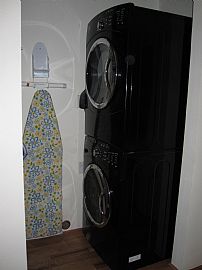 Absolutely Stunning 2 Bedroom Condo with Loft  in Denver, CO (Photo 4 of 12)