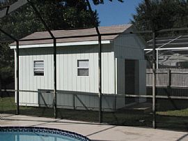 Beautiful 2 Bedroom Pool Home with Bonus Out Building in Largo, FL (Photo 3 of 3)