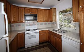 Exceptional 2 Bedroom Hillside Home in Mount Washington  in Los Angeles, CA (Photo 3 of 5)