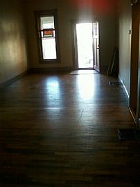 Nice 3 Bedroom Home - A Fountain Square Cutie in Indianapolis, IN (Photo 2 of 5)