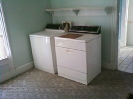 Nice 3 Bedroom Home - A Fountain Square Cutie in Indianapolis, IN (Photo 4 of 5)