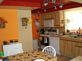 Beautiful 3 Bedroom, Waterfront Townhouse in Welleby in Sunrise, FL (Photo 3 of 4)