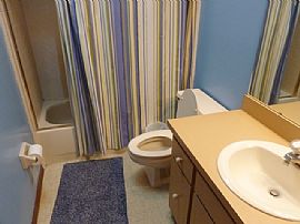 Adorable 3 Bedroom Home with 2 Car Garage in Orlando, FL (Photo 9 of 12)