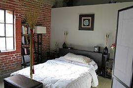 Spacious 1 Bedroom  Apartment - Live/Work Loft on Top Floor in San Diego, CA (Photo 4 of 8)