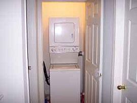 Spacious 2 Bedroom Condo with Loft and Detached Garage in Ann Arbor, MI (Photo 3 of 4)