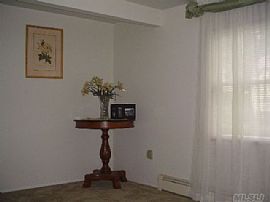 Oversized 3 Bedroom Ranch Home - Section 8 Approved in Mastic Beach, NY (Photo 2 of 3)