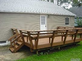 Oversized 3 Bedroom Ranch Home - Section 8 Approved in Mastic Beach, NY (Photo 3 of 3)