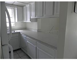 Bright and Spacious 2 Bedroom Apartment - Ready to Move-In in Coral Springs, FL