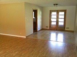 Desirable 3 Bedroom Home - You Can Walk to Purdue University in West Lafayette, IN (Photo 3 of 12)