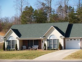 Amazing 3 Bedroom Single Level Home with Attached Garage in Rutherfordton, NC